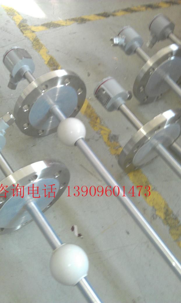 ���c(di��n)С�͸���Һλ�_�P(gu��n)